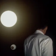 Still from Solarium (5)