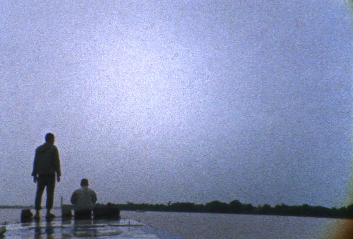 Still from Luminous People (18)